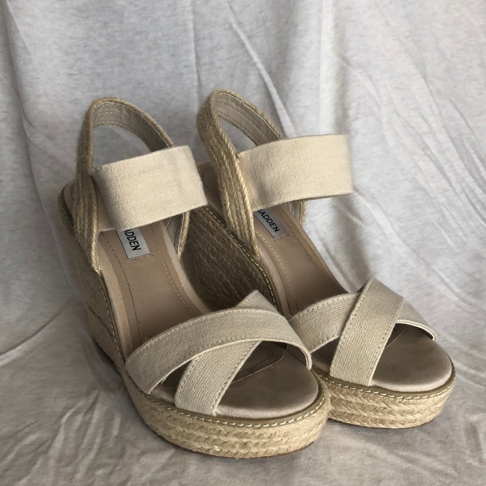 Steve Madden Beige Sandal Wedges